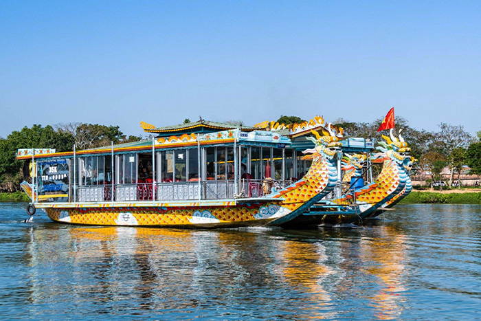 Boat on the Perfume river